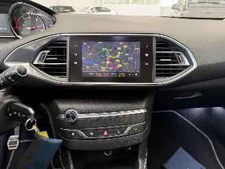 Peugeot 308 SW 1.5 Blue HDI 96Kw NAVI Euro6 picture 15