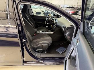 Peugeot 308 SW 1.5 Blue HDI 96Kw NAVI Euro6 picture 20