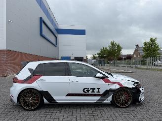 Volkswagen Golf 2.0 GTI Performance 245PK picture 5