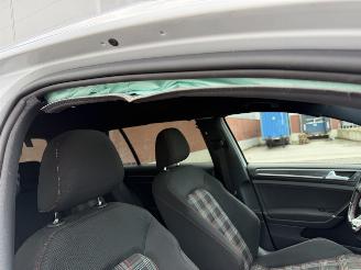 Volkswagen Golf 2.0 GTI Performance 245PK picture 27