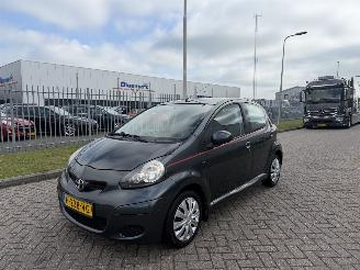 Coche accidentado Toyota Aygo 1.0 50Kw AIRCO 2011/1