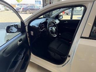 Kia Picanto 1.0 49Kw AIRCO Euro6 picture 9
