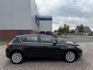 škoda osobní automobily Opel Astra 1.4 Edition 74Kw AIRCO 2013/6