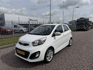uszkodzony samochody osobowe Kia Picanto 1.2 CVVT 63kw AIRCO 2011/9