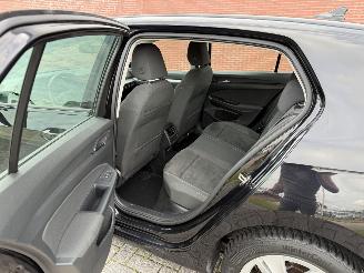 Volkswagen Golf 1.0 TSI 81Kw Clima - Navi picture 16