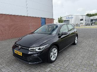 Voiture accidenté Volkswagen Golf 1.0 TSI 81Kw Clima - Navi 2021/3