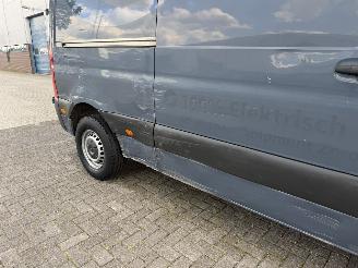 Mercedes eSprinter L2 H2 55kWh Clima picture 11