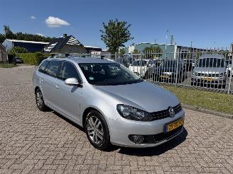 Damaged car Volkswagen Golf 1.4 TSI 90kw AIRCO NAVI 2012/3
