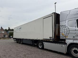 Schmitz Cargobull  SKO 24 3-Asser Koeler picture 2