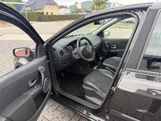 Renault Clio 1.2 TCE 74kw CLIMA picture 10