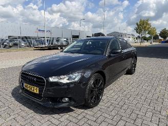 Unfallwagen Audi A6 2.0 132Kw Clima 2011/10