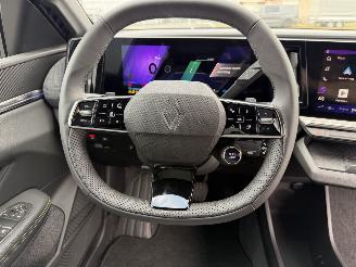 Renault Mégane E-Tech Range Techno 60kWh  3672 km!! picture 22
