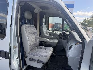 Renault  Master 2.5 DCI 84kw AIRCO picture 18