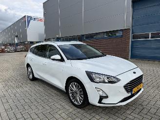 Schadeauto Ford Focus 1.0 Hybrid Titanium X 92kw Clima - Navi 2021/6