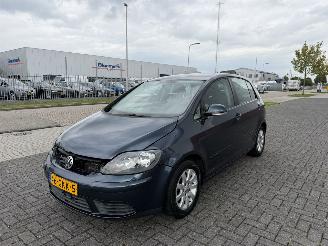 damaged passenger cars Volkswagen Golf plus 1.4 TSI 90kw CLIMA 2008/7