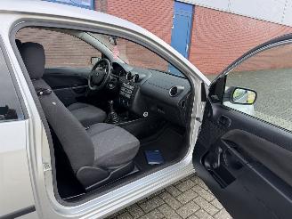 Ford Fiesta 1.3  Style picture 12