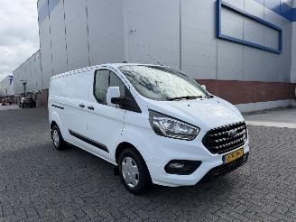Avarii autoturisme Ford Transit Custom 2.0 TDCI L2 96Kw Navi 2020/1