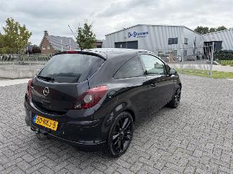 Opel Corsa 1.4 16V Cosmo 74Kw AIRCO picture 6