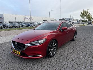 Vaurioauto  passenger cars Mazda 6 2.2 SkyActiv-D 184 Automaat 2019/1