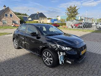 Peugeot e-208 EV Active 50 kWh Clima - Navi picture 5