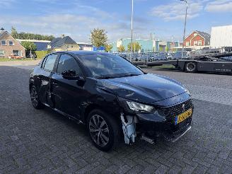 Peugeot e-208 EV Active 50 kWh Clima - Navi picture 7