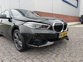BMW 1-serie 116 D Aut. Executive Edition picture 10