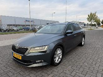Auto incidentate Skoda Superb 1.6 TDI 88Kw Clima - Navi 2018/2
