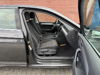 Volkswagen Passat 1.4 TSI DSG Clima - Navi picture 24