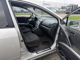 Toyota Corolla-verso 1.8 VVTi Clima - Navi picture 17