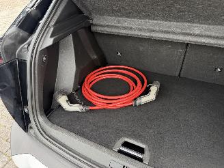Peugeot e-2008 EV GT 50 kWh picture 19