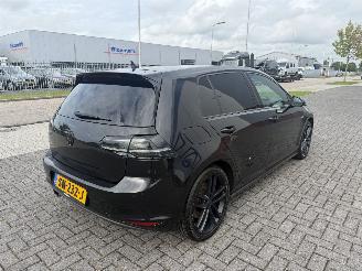Volkswagen Golf 2.0 GTD 135kw DSG Pano - Clima - Navi picture 3