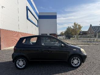 Toyota Yaris 1.3 16 VVT-i Luna picture 2