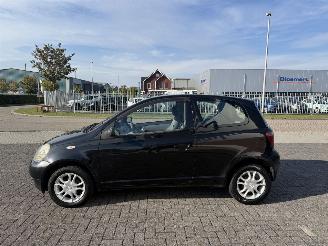 Toyota Yaris 1.3 16 VVT-i Luna picture 5