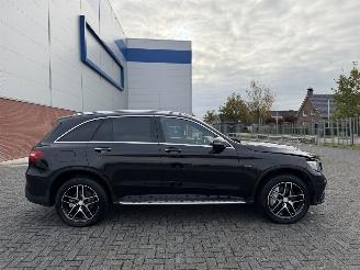 Mercedes GLC 350e 4MATIC plug in hybrid picture 2