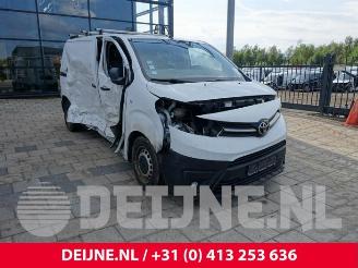 Auto da rottamare Toyota ProAce ProAce, Van, 2016 1.6 D-4D 115 16V 2019/8