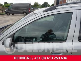 Volvo V-70 V70 (SW), Combi, 1999 / 2008 2.4 D5 20V picture 13