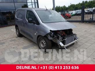 Peugeot Partner Partner (EA//EF/EN/EU), Van, 2018 e-Partner 50 kWh picture 1