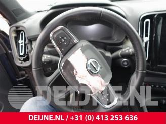 Volvo XC40 XC40 (XZ), SUV, 2017 2.0 T4 Geartronic 16V picture 22