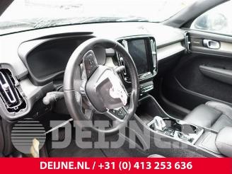 Volvo XC40 XC40 (XZ), SUV, 2017 2.0 T4 Geartronic 16V picture 19