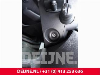 Renault Master Master III (MA/MB/MC/MD/MH/MF/MG/MH), Van, 2010 2.3 Energy dCi 180 Twin Turbo 16V FWD picture 22