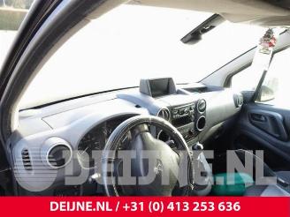 Peugeot Partner Partner (GC/GF/GG/GJ/GK), Van, 2008 / 2018 1.6 HDI 90 picture 19
