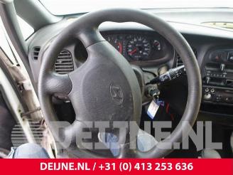 Hyundai H-200 H-1/H-200, Van, 1997 / 2008 2.5 TD picture 20