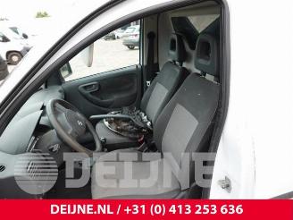 Opel Combo Combo (Corsa C), Van, 2001 / 2012 1.7 CDTi 16V picture 18