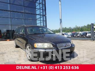 Volvo V-70 V70 (SW), Combi, 1999 / 2008 2.4 D5 20V picture 1