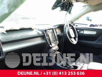 Volvo XC40 XC40 (XZ), SUV, 2017 2.0 D3 AWD Geartronic 16V picture 19