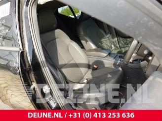 Volvo XC40 XC40 (XZ), SUV, 2017 2.0 D3 AWD Geartronic 16V picture 21