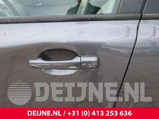 Volvo S-40 S40 (MS), Sedan, 2004 / 2012 1.8 16V picture 14