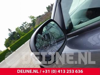 Volvo S-40 S40 (MS), Sedan, 2004 / 2012 1.8 16V picture 12