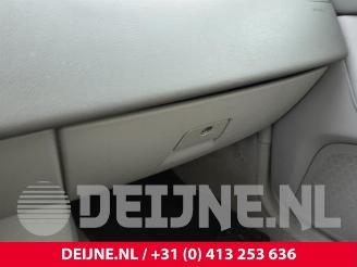 Volvo S-40 S40 (MS), Sedan, 2004 / 2012 1.8 16V picture 27