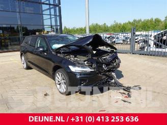 Volvo V-60 V60 II (ZW), Combi, 2018 2.0 T6 16V Twin Engine picture 1